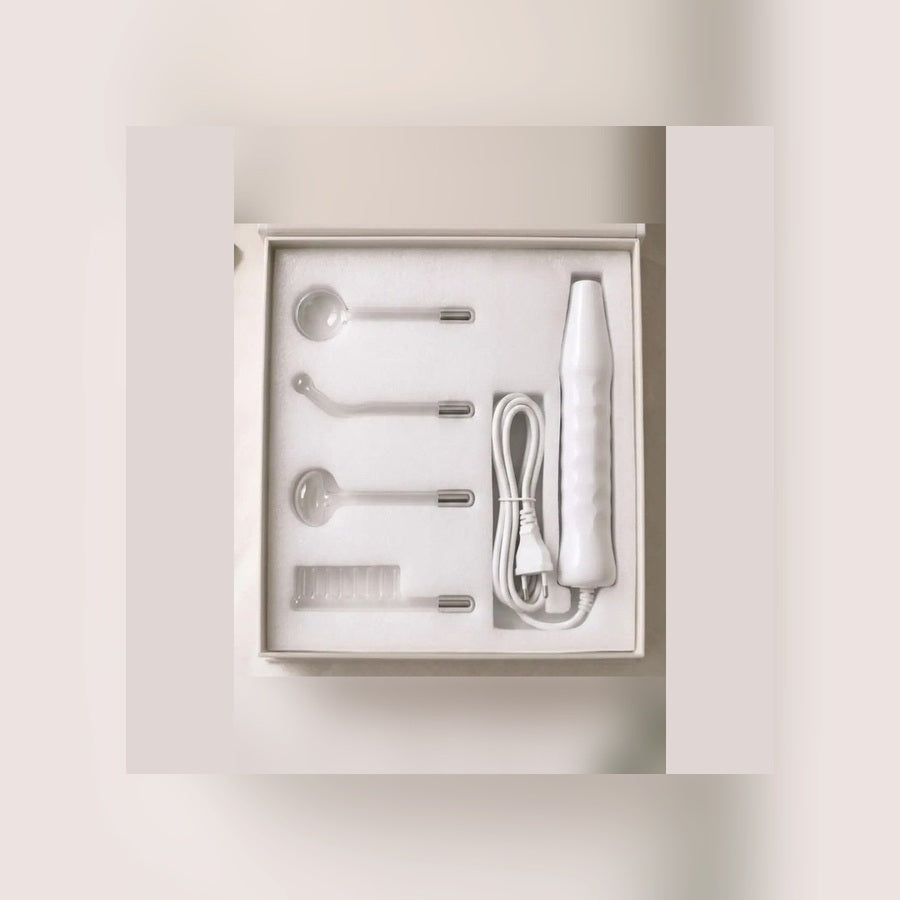 SkinPulsePro con estuche y electrodos incluidos